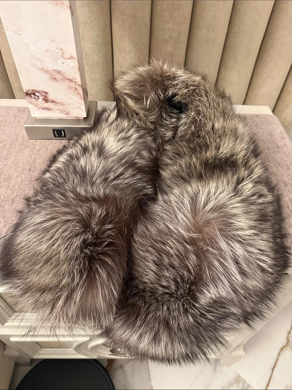 SAGA FOX FUR SHAWL SILVER FOX
